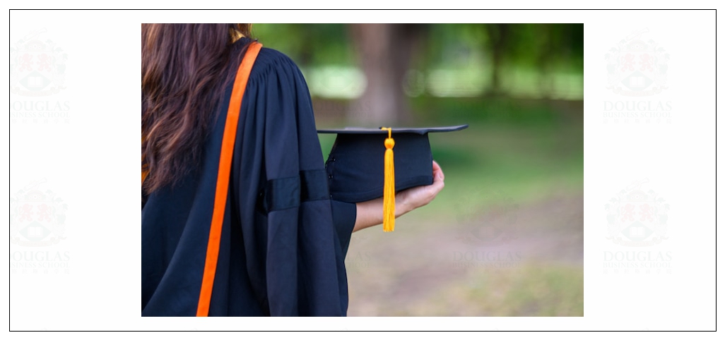 为什么说想投资自己就读在职MBA呢？